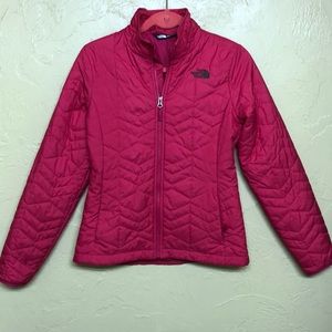 Women’s The North Face jackets size small